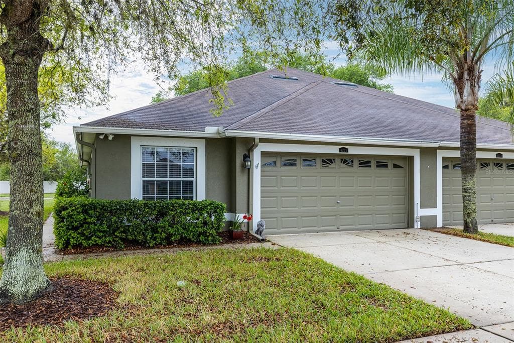 4201 ASHTON MEADOWS WAY WESLEY CHAPEL, FL 33543
