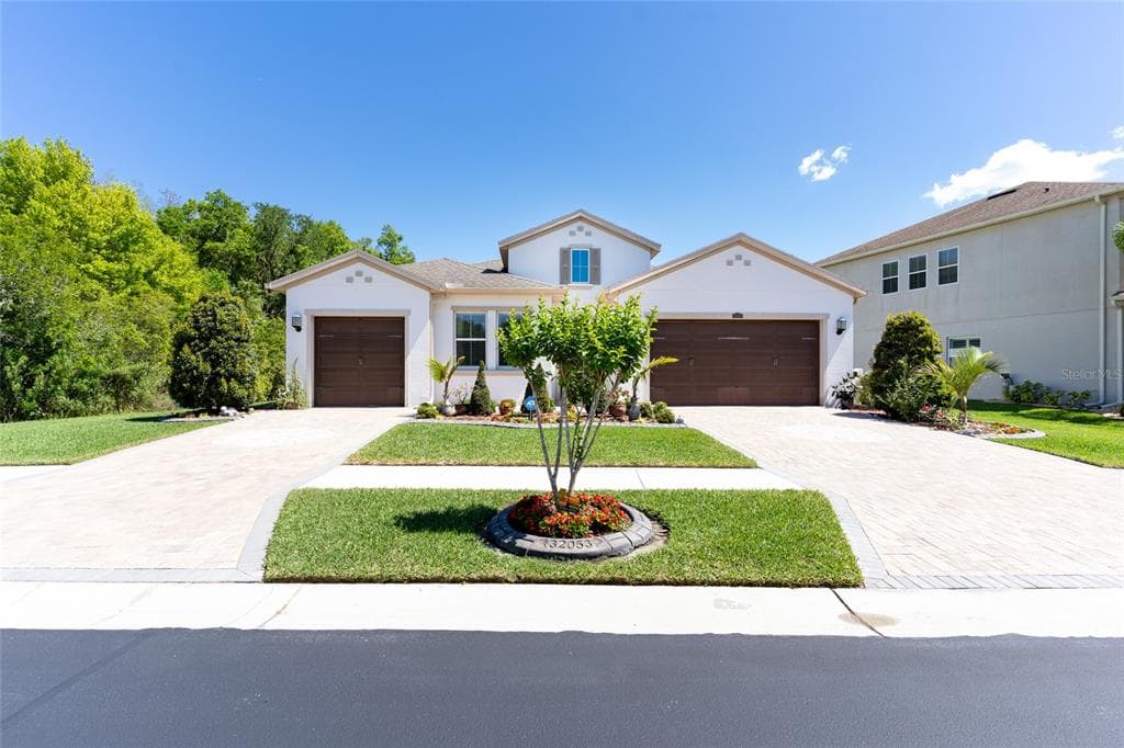 32053 FIREMOSS LANE WESLEY CHAPEL, FL 33543