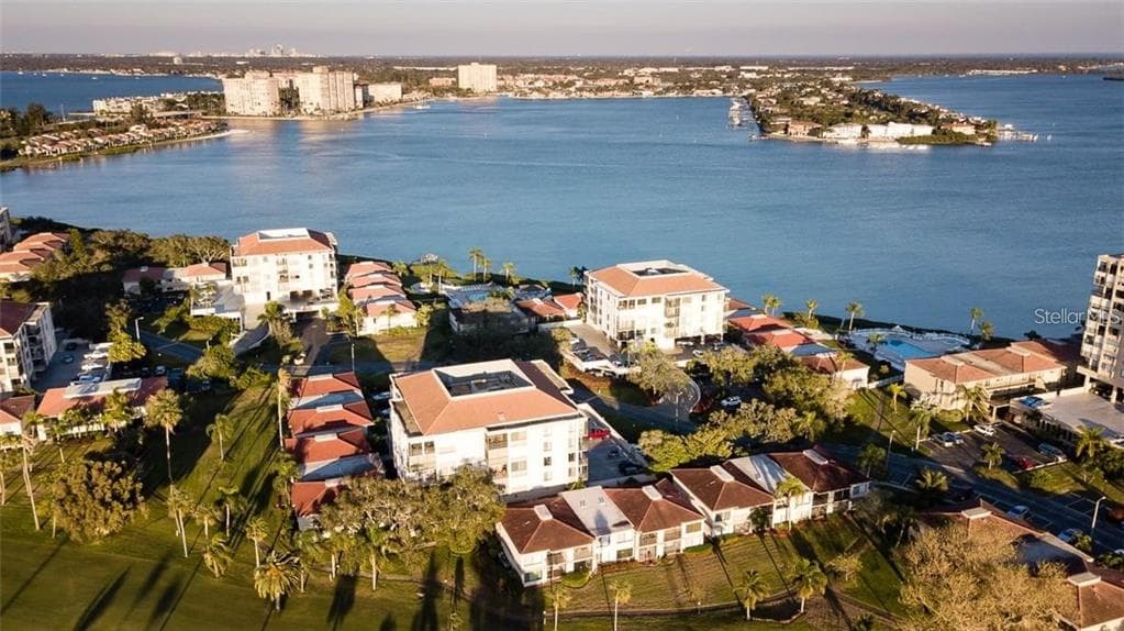 6269 PALMA DEL MAR BOULEVARD S UNIT 403 ST PETERSBURG, FL 33715