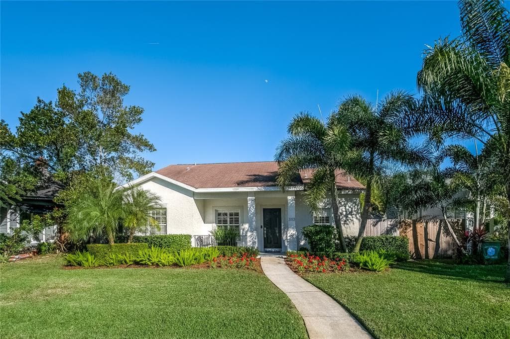 3113 JACKSON STREET N ST PETERSBURG, FL 33704