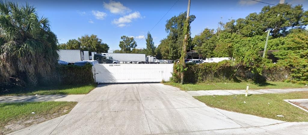 4706 N GRADY AVENUE TAMPA, FL 33614