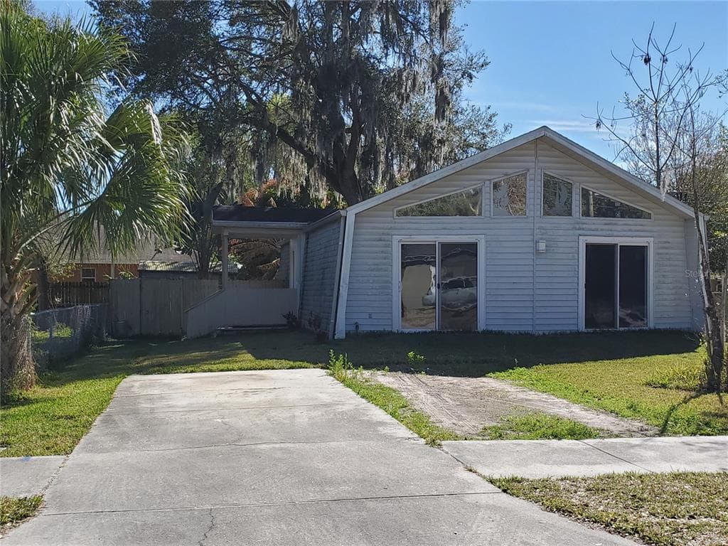 4613 TEMPLE HEIGHTS ROAD TAMPA, FL 33617