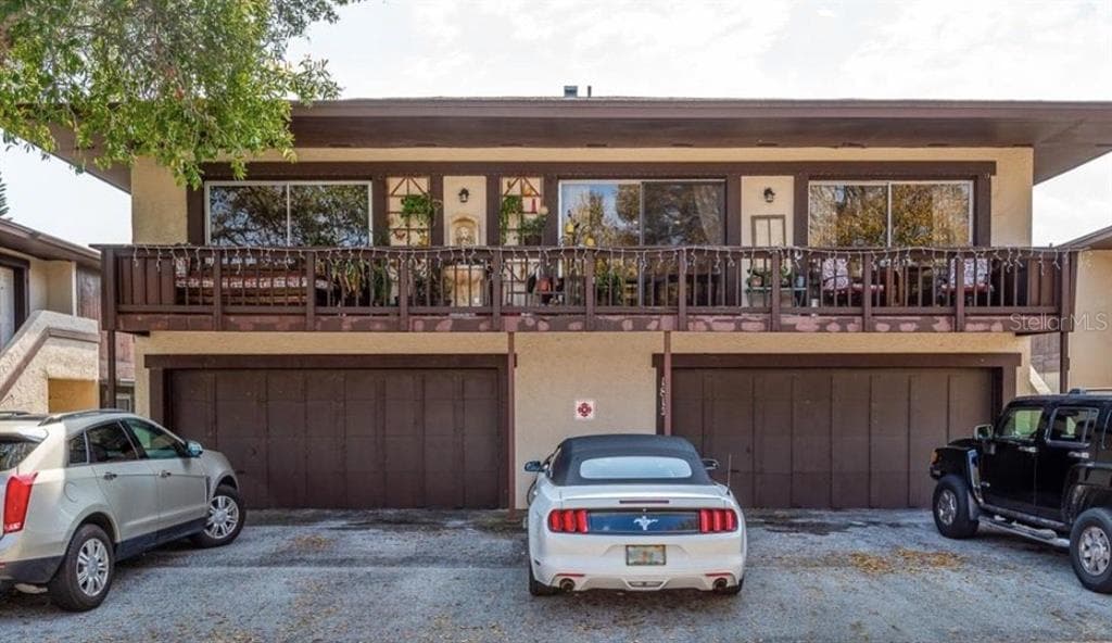 1813 BOUGH AVENUE UNIT B CLEARWATER, FL 33760
