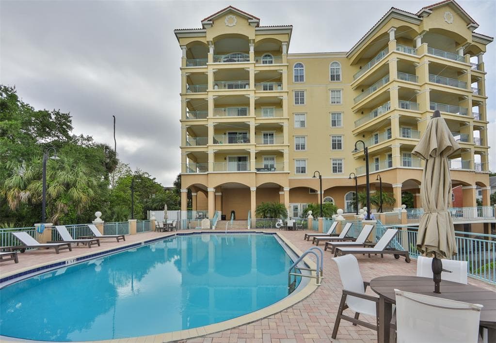 700 N OSCEOLA AVENUE UNIT 606 CLEARWATER, FL 33755