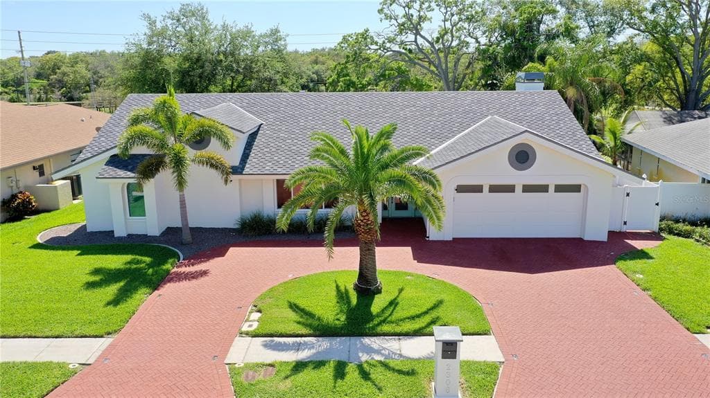2306 STAG RUN BOULEVARD CLEARWATER, FL 33765