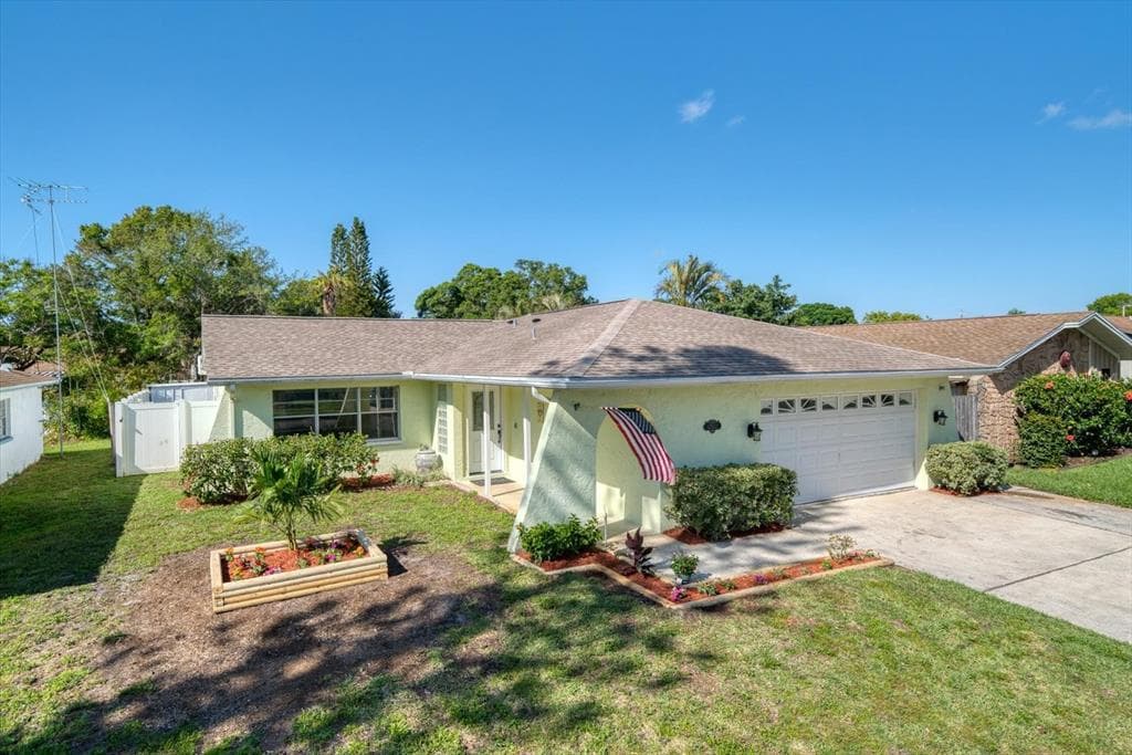 12822 127TH AVENUE LARGO, FL 33774