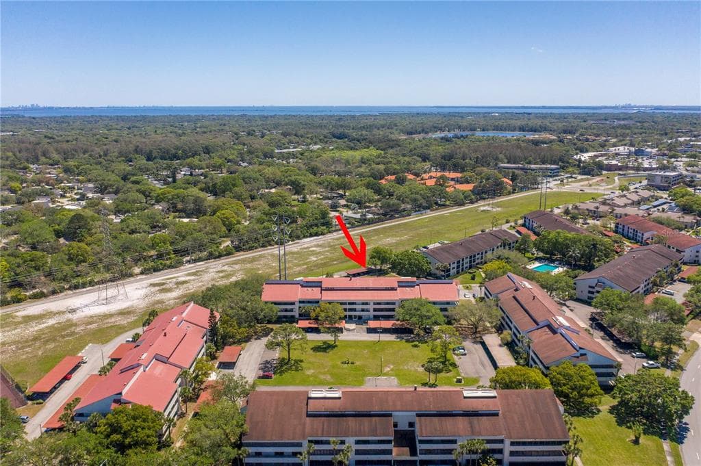 2583 COUNTRYSIDE BOULEVARD UNIT 3309 CLEARWATER, FL 33761
