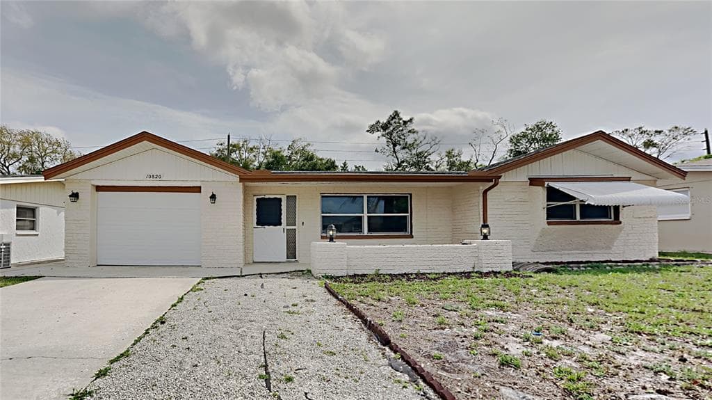 10820 QUEENS ROAD PORT RICHEY, FL 34668