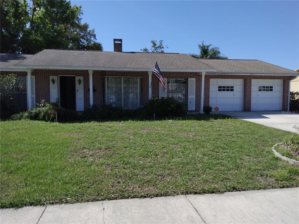 8304 FOUNTAIN AVENUE TAMPA, FL 33615