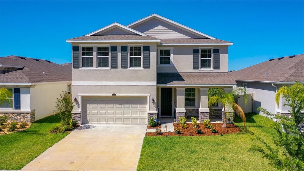 32986 SAND CREEK DRIVE WESLEY CHAPEL, FL 33543
