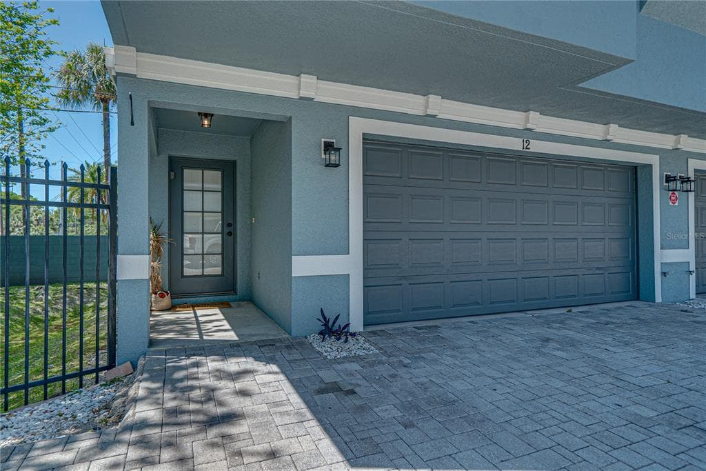 3111 W DE LEON STREET UNIT 12 TAMPA, FL 33609
