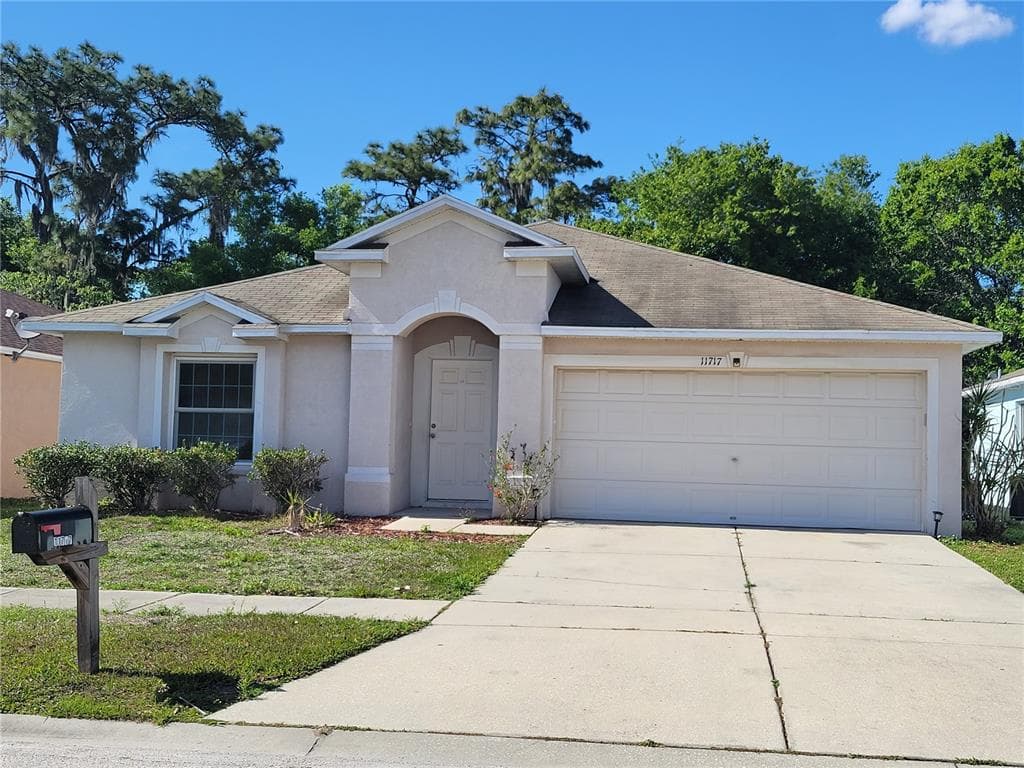 11717 BRENFORD CREST DRIVE RIVERVIEW, FL 33579