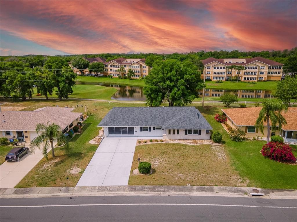 1234 W DEL WEBB BOULEVARD SUN CITY CENTER, FL 33573