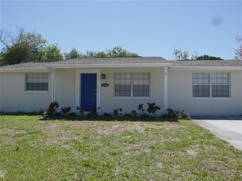 7224 PARROT DRIVE PORT RICHEY, FL 34668