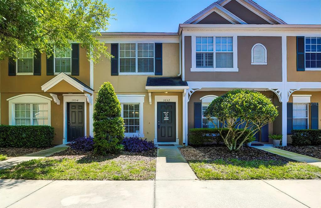 1052 KENNEWICK COURT WESLEY CHAPEL, FL 33543