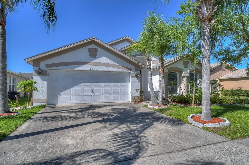 22707 RODERICK DRIVE LAND O LAKES, FL 34639