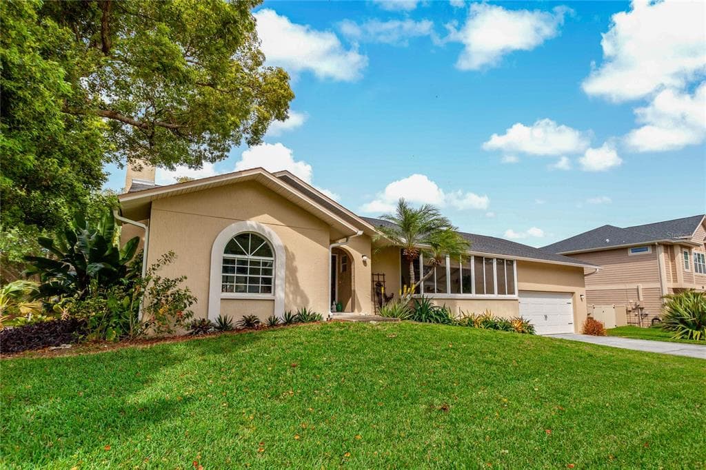 1701 MARINER WAY