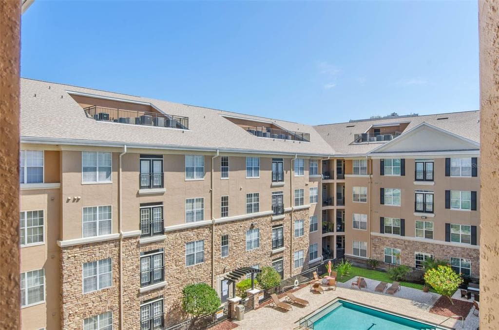 4221 W SPRUCE STREET UNIT 1424 TAMPA, FL 33607