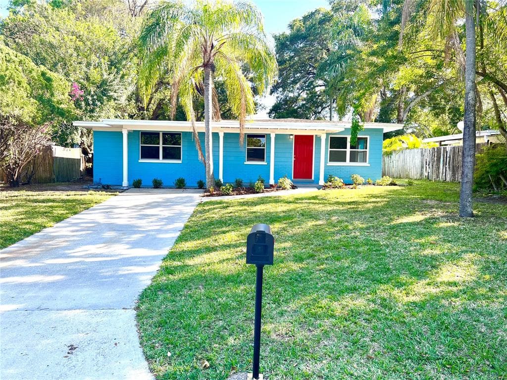 1325 BARRY STREET CLEARWATER, FL 33756