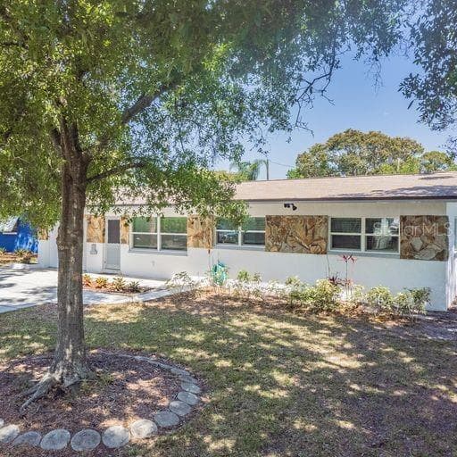 2425 57TH STREET N ST PETERSBURG, FL 33710