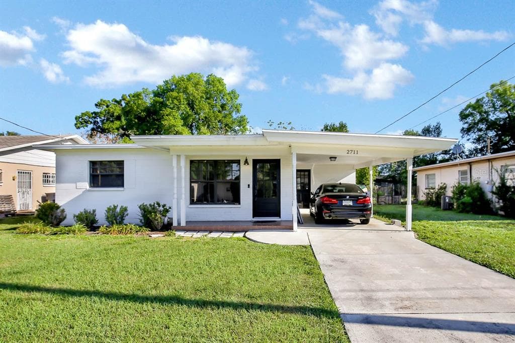 2711 W GRACE STREET TAMPA, FL 33607