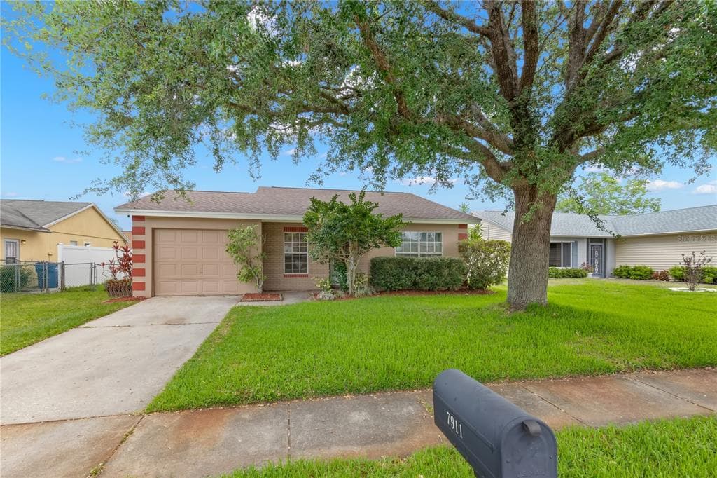 7911 KNOX LOOP NEW PORT RICHEY, FL 34655