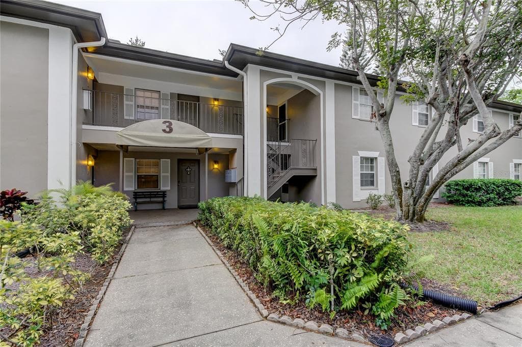5265 E BAY DRIVE UNIT 312 CLEARWATER, FL 33764
