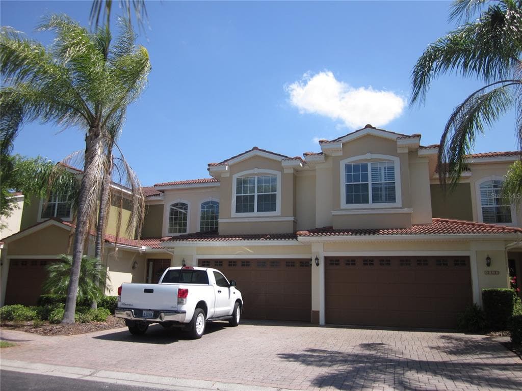 4015 COURTSIDE WAY TAMPA, FL 33618