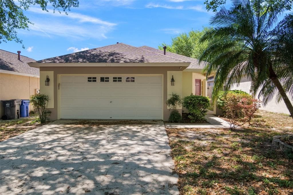 506 CAPE COD CIRCLE VALRICO, FL 33594