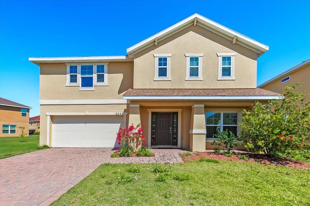 2242 CYPRESS LAKE PLACE KISSIMMEE, FL 34758