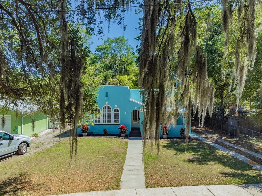 1519 E ELM ROAD LAKELAND, FL 33801