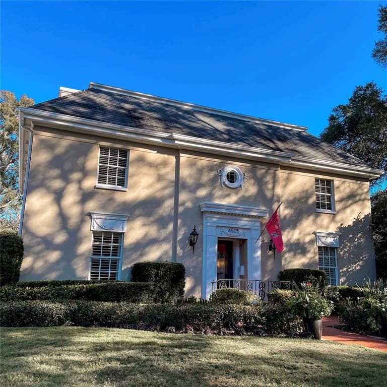 4505 W BROOKWOOD DRIVE TAMPA, FL 33629