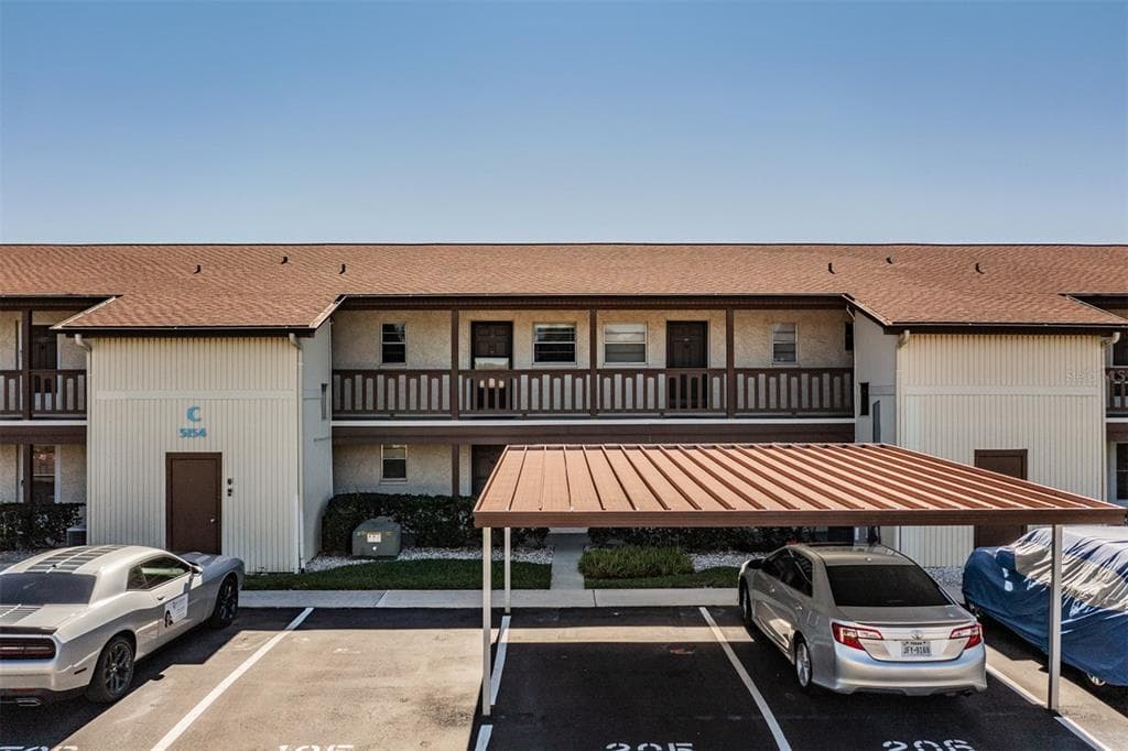 5154 TURQUOISE LANE UNIT 205 NEW PORT RICHEY, FL 34652