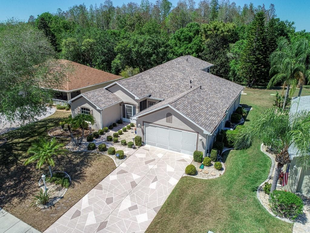 2212 N CREEK COURT SUN CITY CENTER, FL 33573