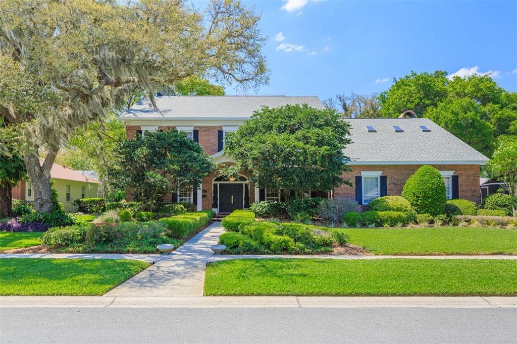 3008 DRAKES LANDING COURT VALRICO, FL 33596