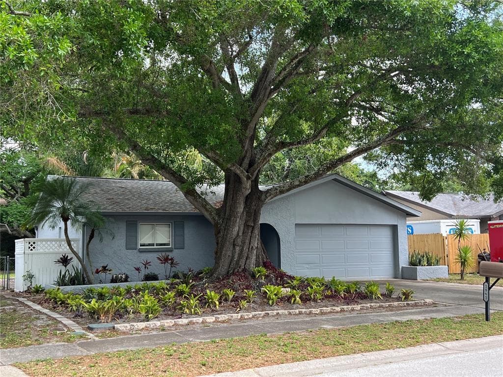 1865 ELAINE DRIVE
