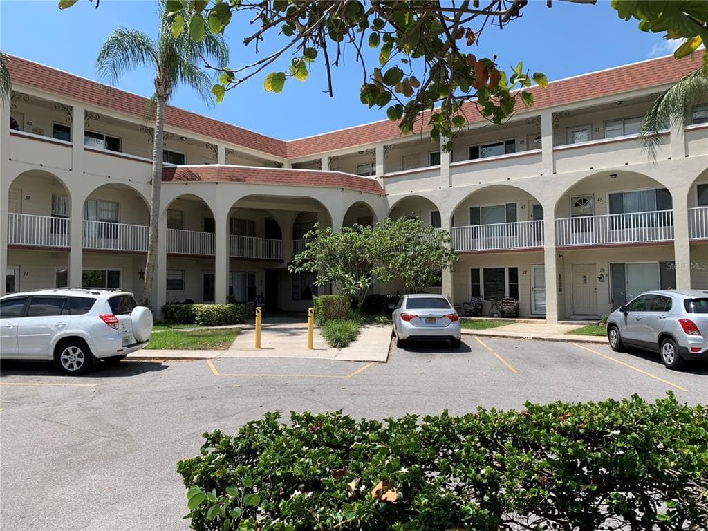 2434 AUSTRALIA WAY E UNIT 56 CLEARWATER, FL 33763