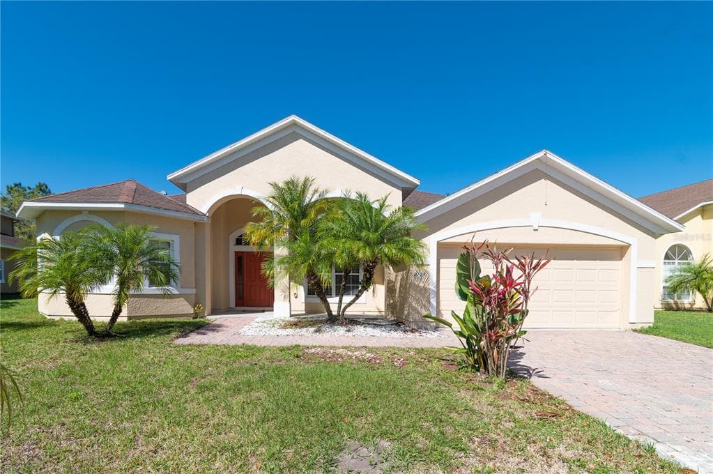 2724 PATRICIAN CIR KISSIMMEE, FL 34746