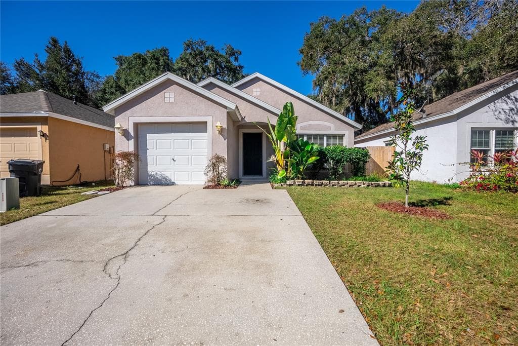 15106 DEER MEADOW DRIVE LUTZ, FL 33559