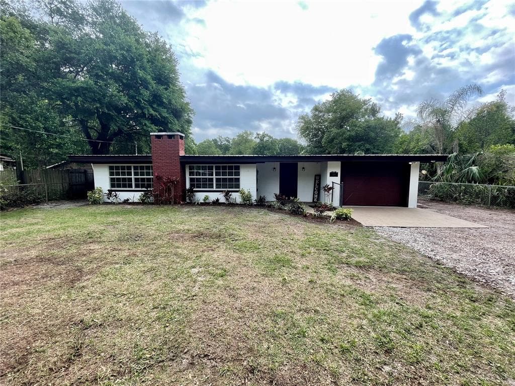 8824 E MILLPOINT ROAD RIVERVIEW, FL 33578