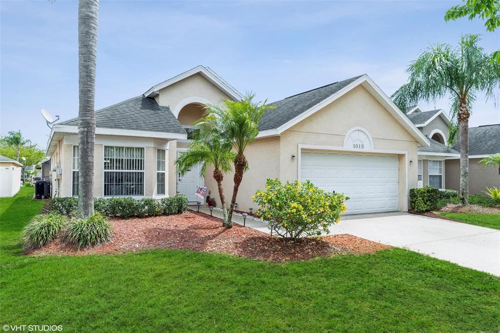 1015 TOURMALINE DRIVE KISSIMMEE, FL 34746