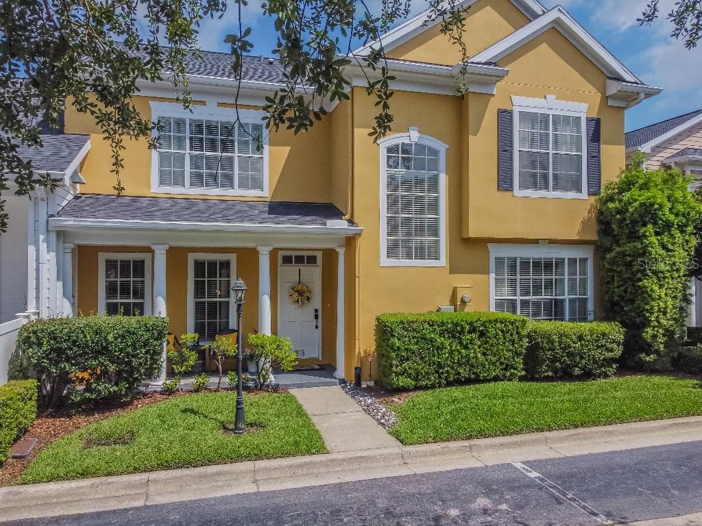 313 INNER HARBOUR CIRCLE TAMPA, FL 33602