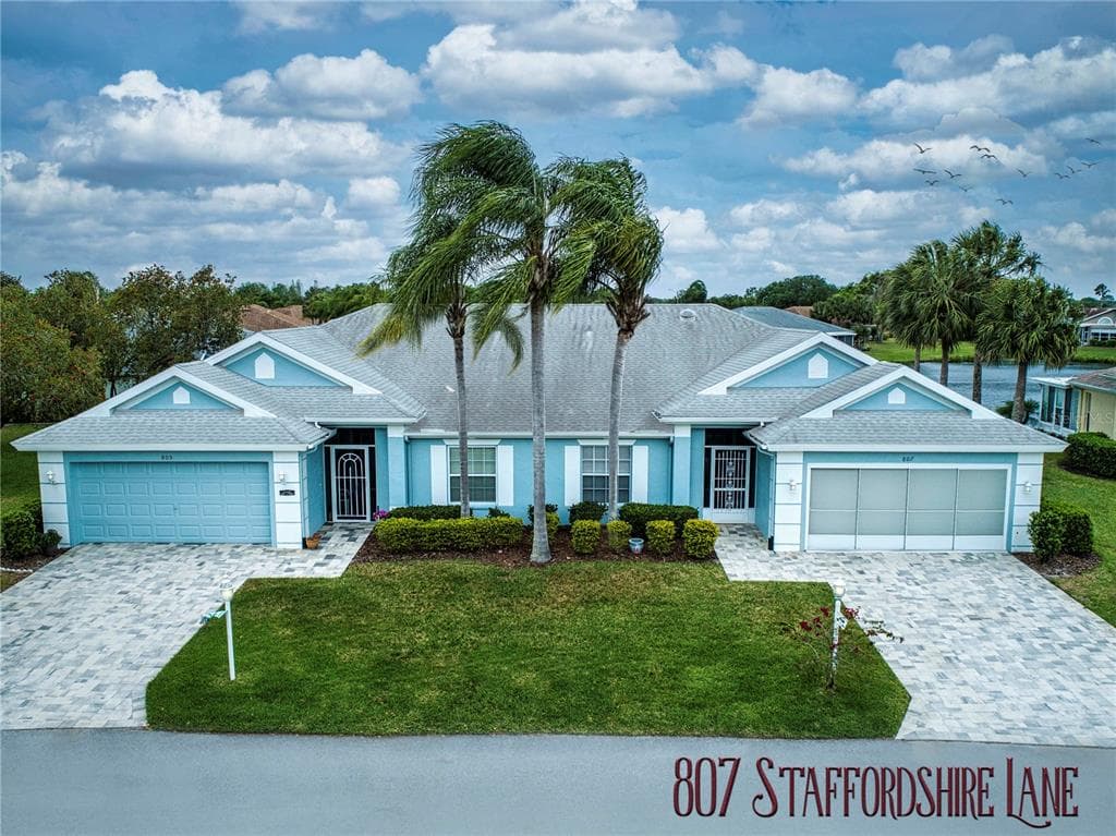 807 STAFFORDSHIRE LANE UNIT 30 SUN CITY CENTER, FL 33573