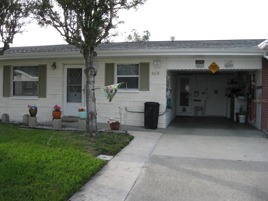 5119 TULIP STREET N UNIT 22 PINELLAS PARK, FL 33782