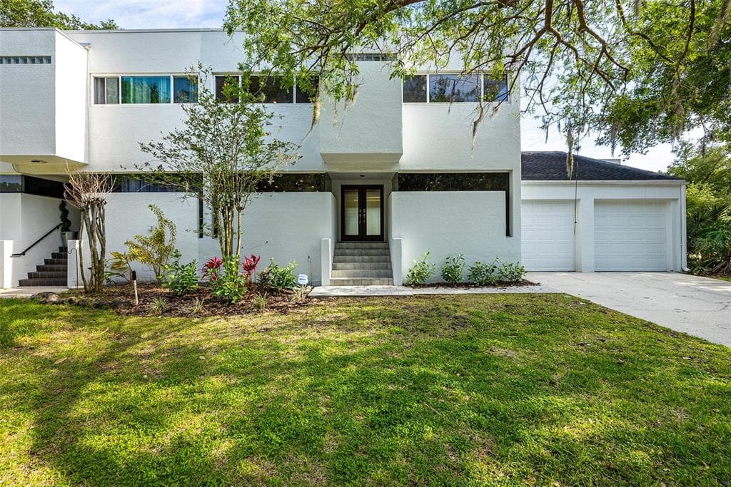 4522 W NORTH B STREET TAMPA, FL 33609