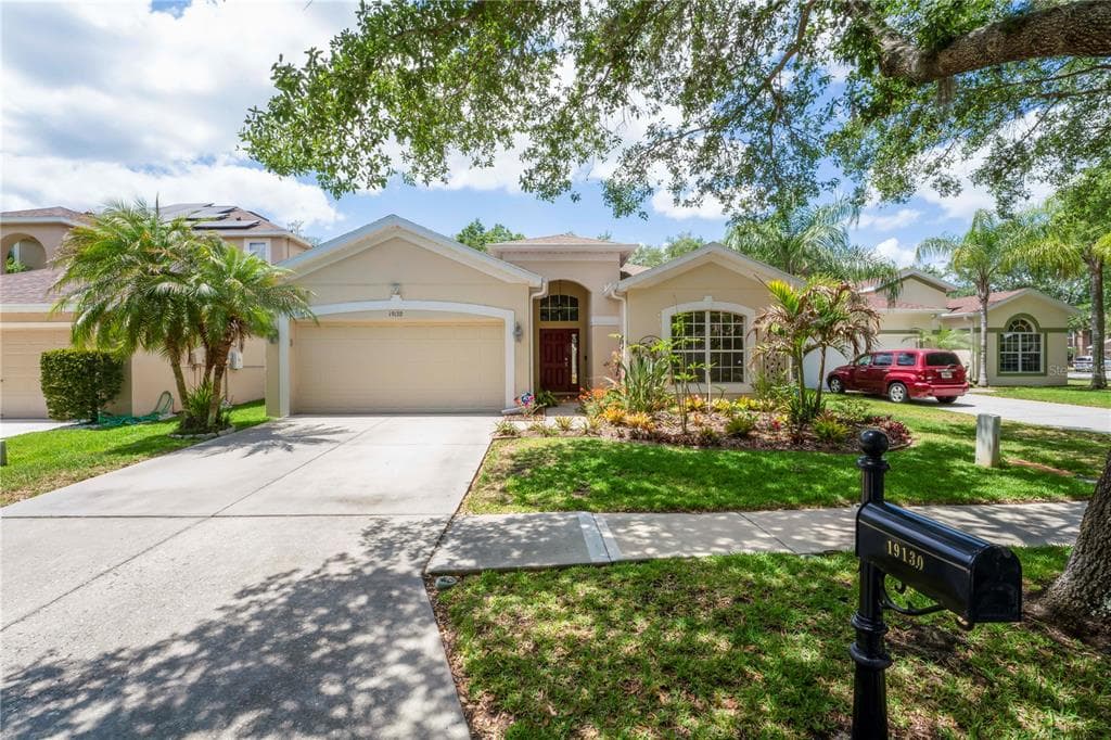 19130 CYPRESS REACH LANE TAMPA, FL 33647