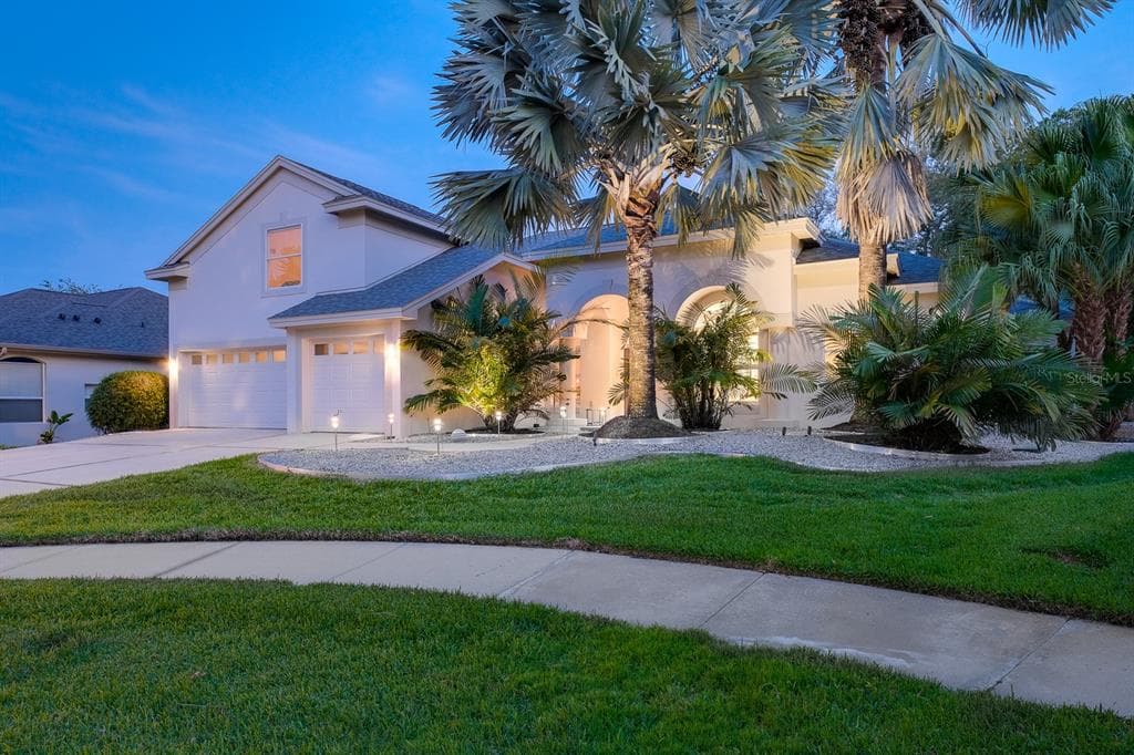 220 HIGHLAND WOODS DRIVE SAFETY HARBOR, FL 34695