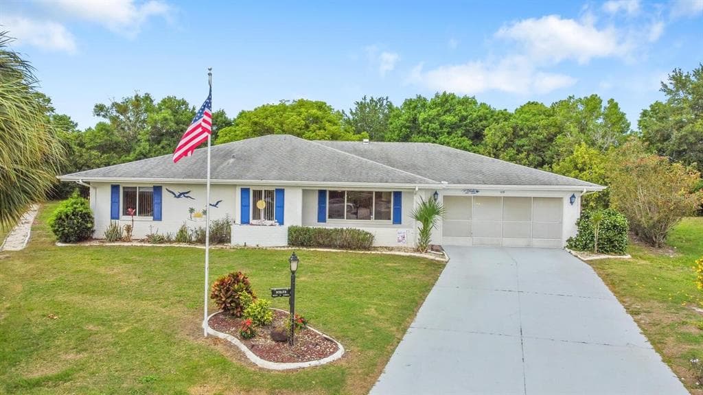 105 KILBY WAY SUN CITY CENTER, FL 33573