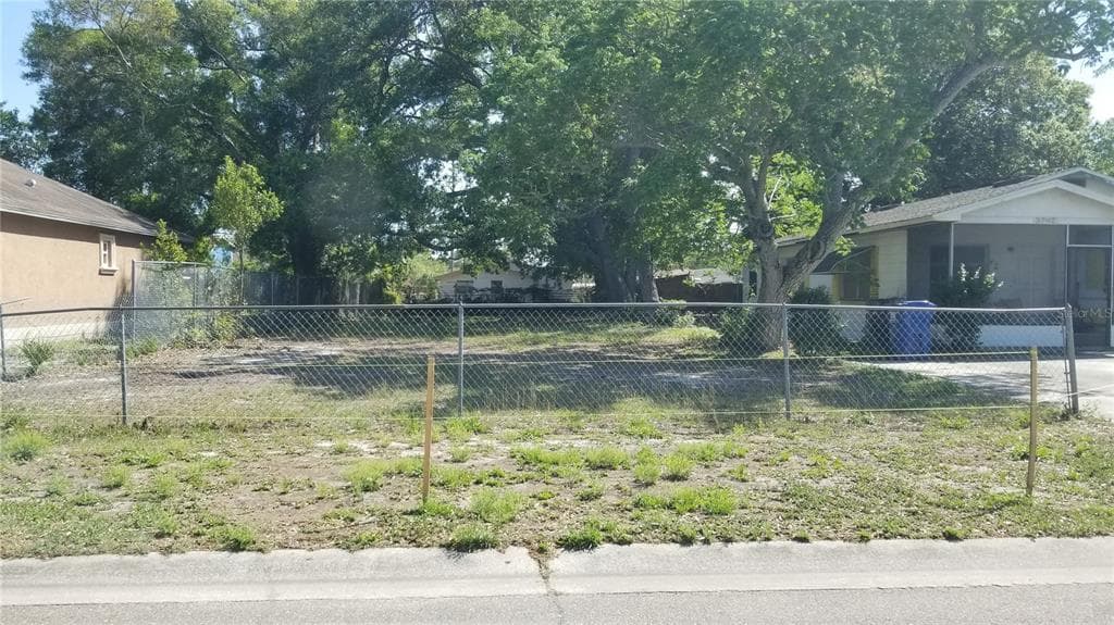 3736 10TH AVENUE S ST PETERSBURG, FL 33711