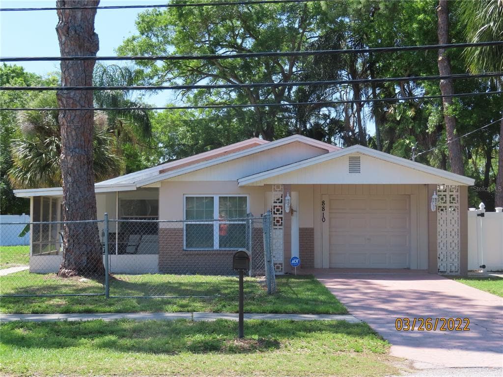 8810 MEMORIAL HIGHWAY